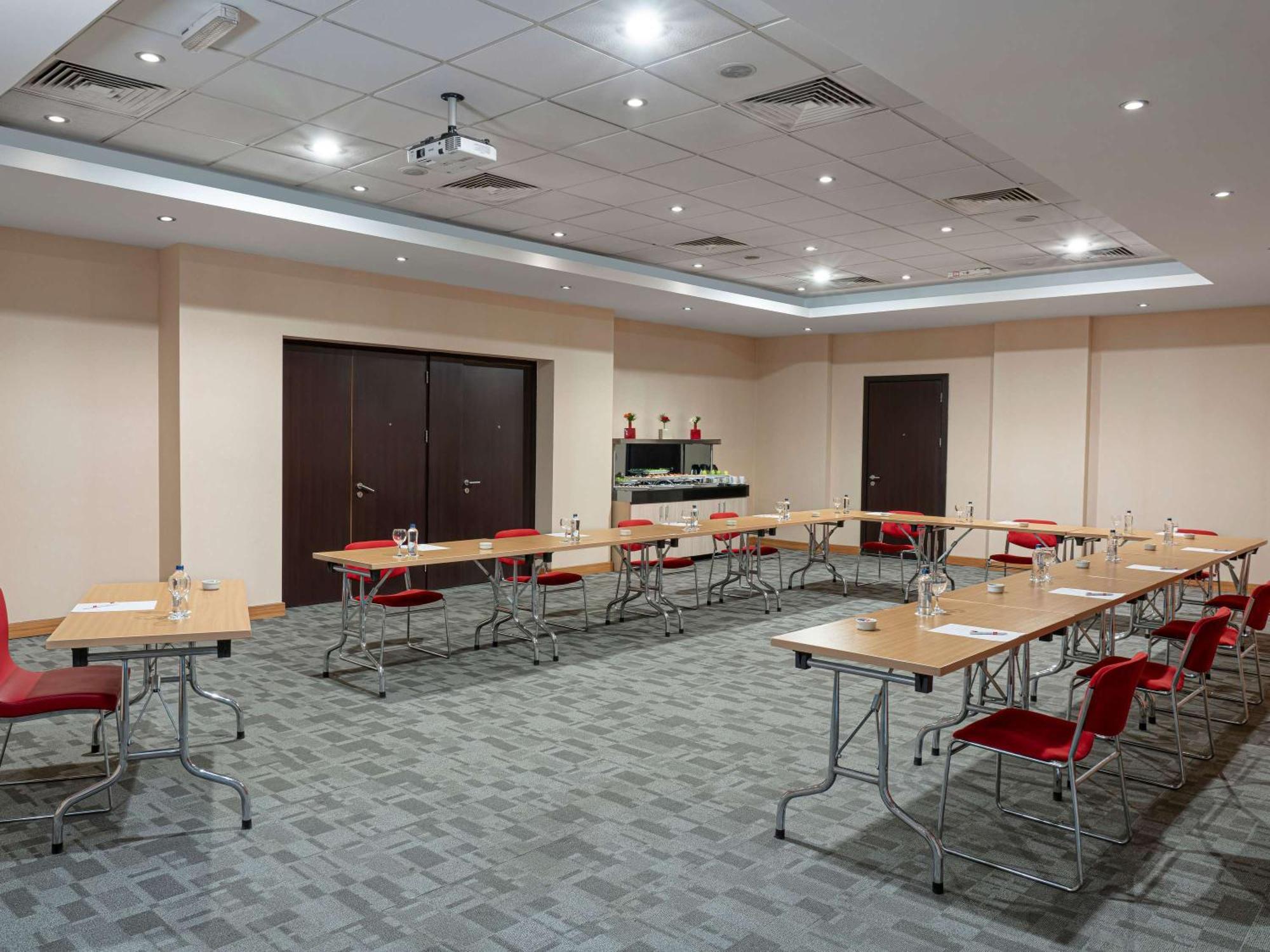 Ibis Eskişehir Eksteriør billede