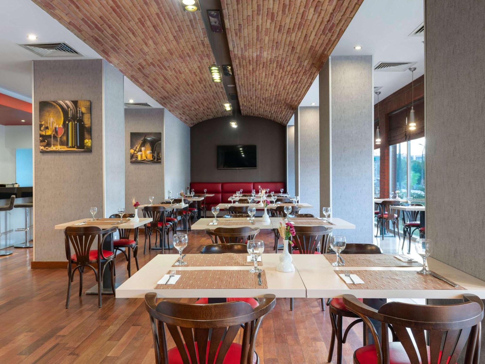 Ibis Eskişehir Eksteriør billede